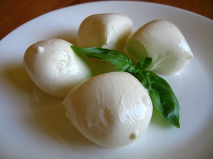 Picture of Bocconcini 1kg (3)