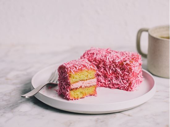 Picture of SBN Lamington - Vegan Berry CrÃ¨me