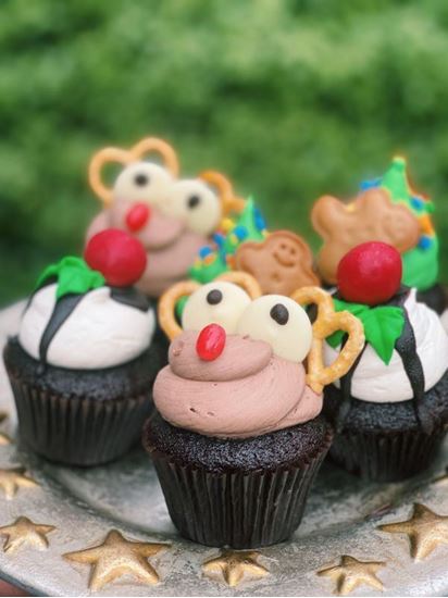 Picture of SBN XMAS Cupcake - Festive Fun Assorted